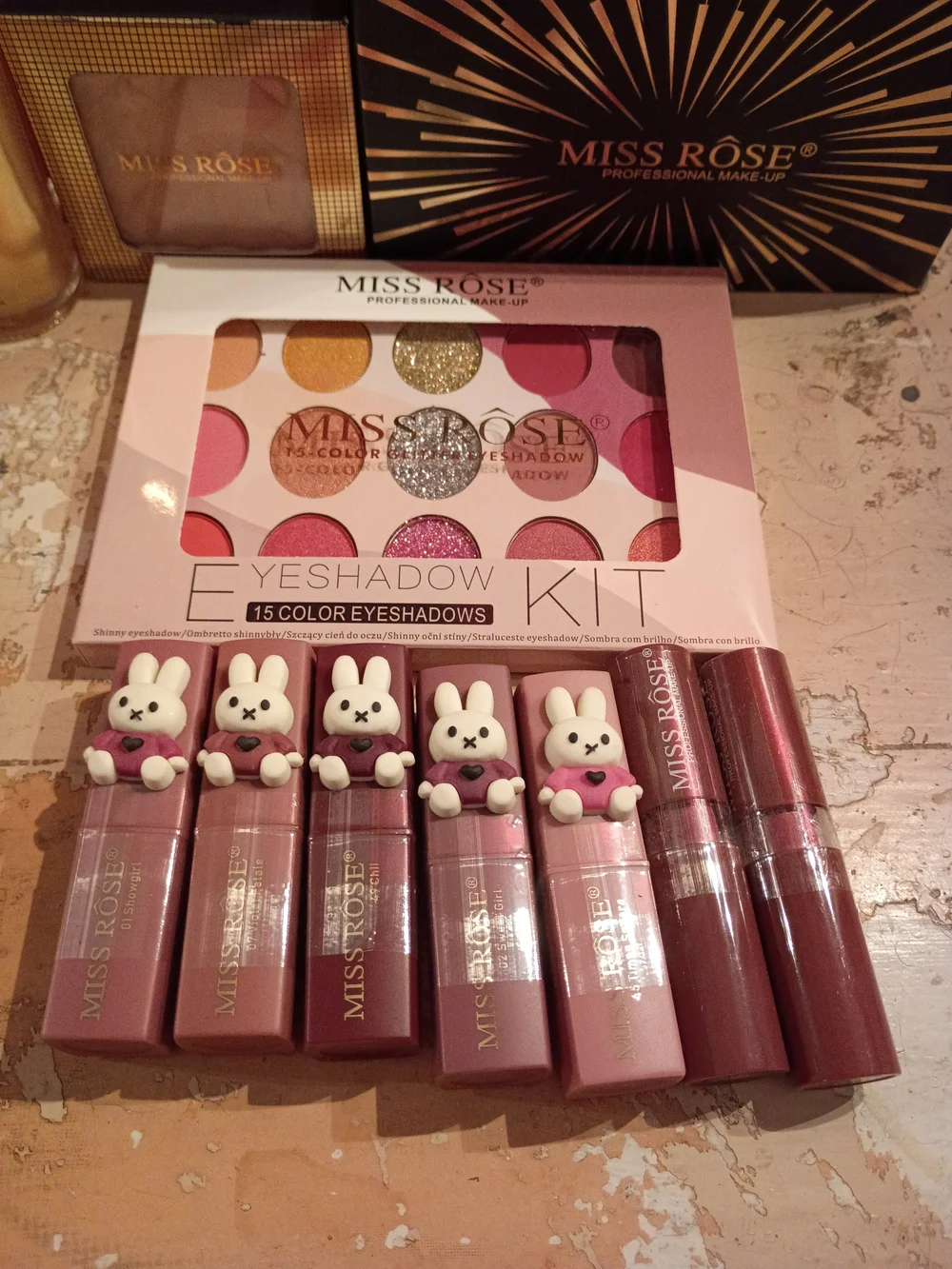 Miss Rôse Pink Eyeshadow Palette & Lip Set — Soft Rose Shades